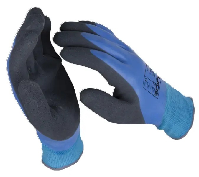 Rozmiar 10, rękawice zapewniają pewny chwyt w mokrych i suchych warunkach.